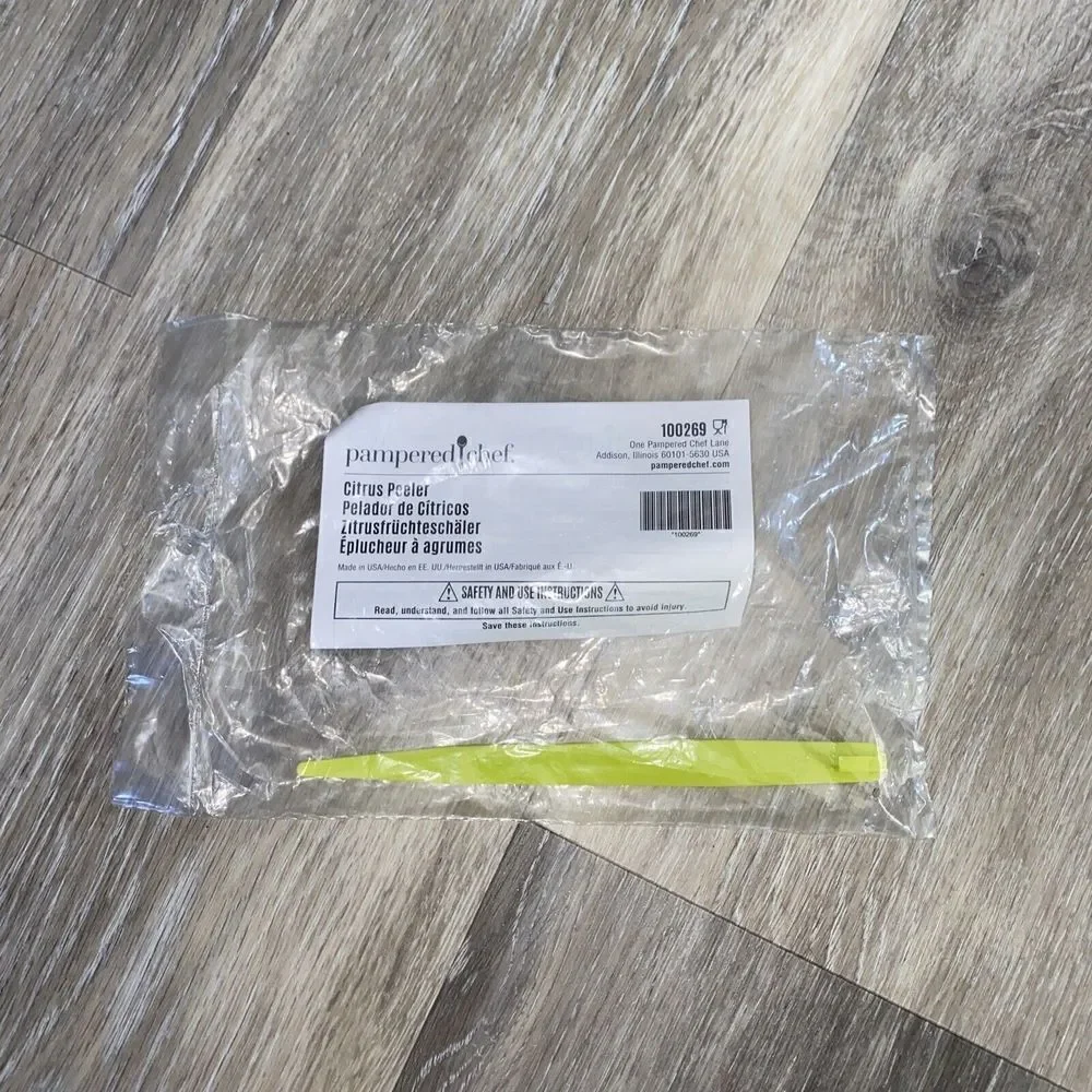 Pampered Chef Citrus Peeler - #100269 – BRAND NEW -